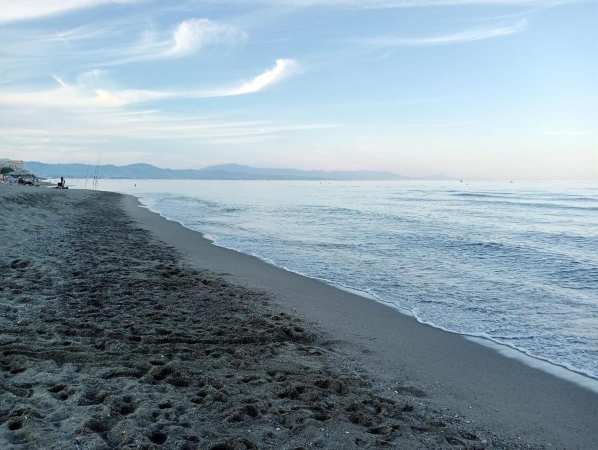 贝纳尔马德纳Playa Arroyo De La Miel Con Piscina Sun&Beach公寓 外观 照片
